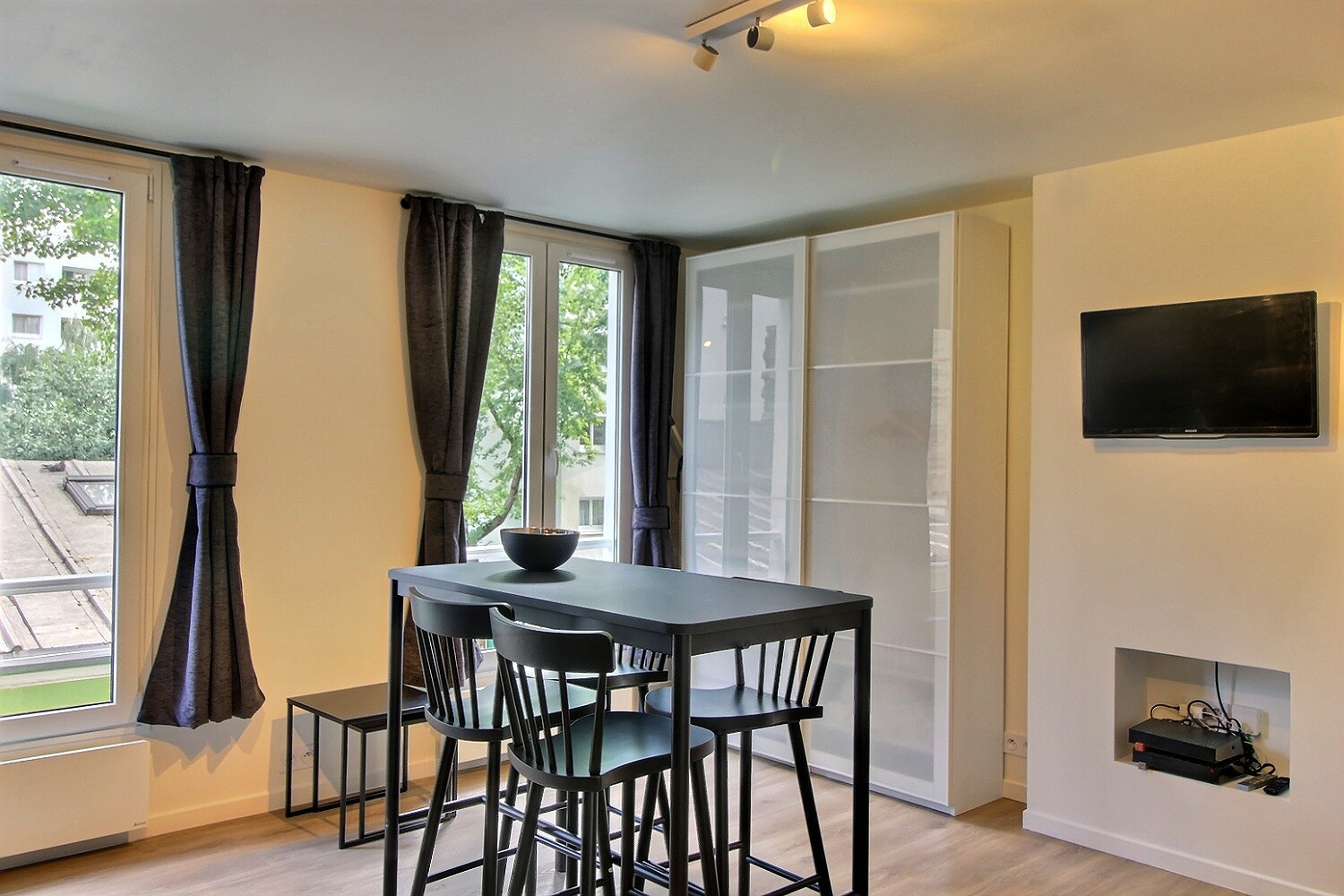 Image 2 de Location Appartement 23m2 Paris 11