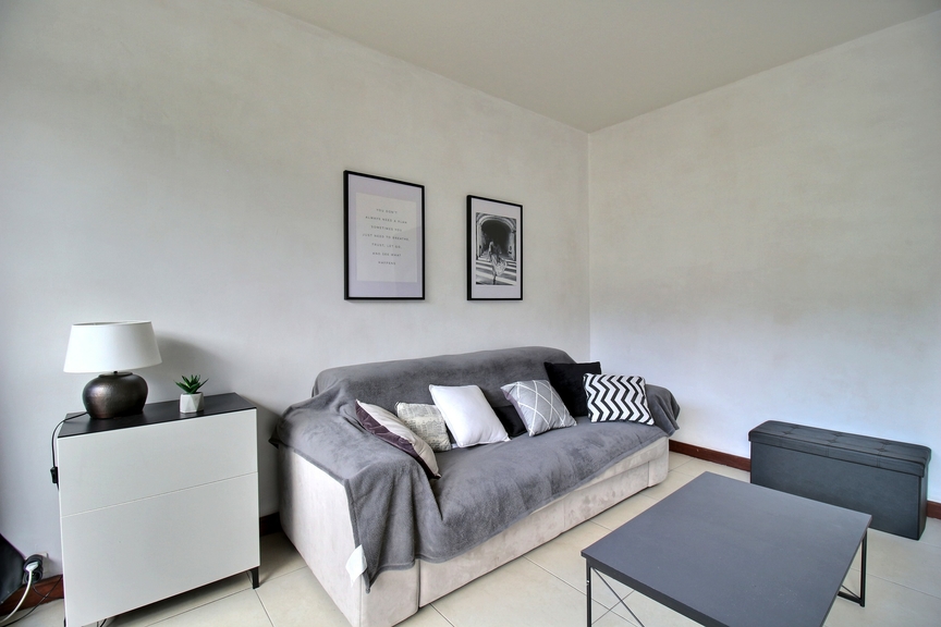 Image 2 de Location Appartement 31m2 Paris 16