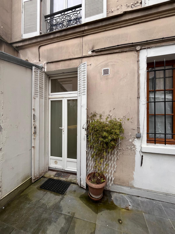 Location Appartement 10m2 Paris 18