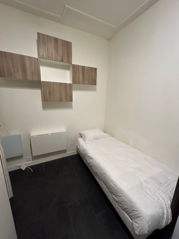 Image 3 de Location Appartement 12m2 Paris 18