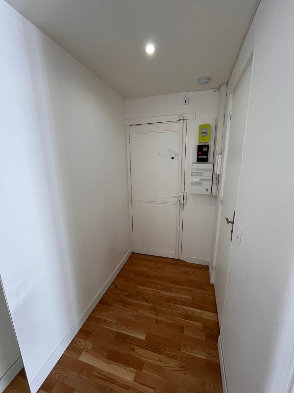 Image 5 de Location Appartement 22m2 Paris 7
