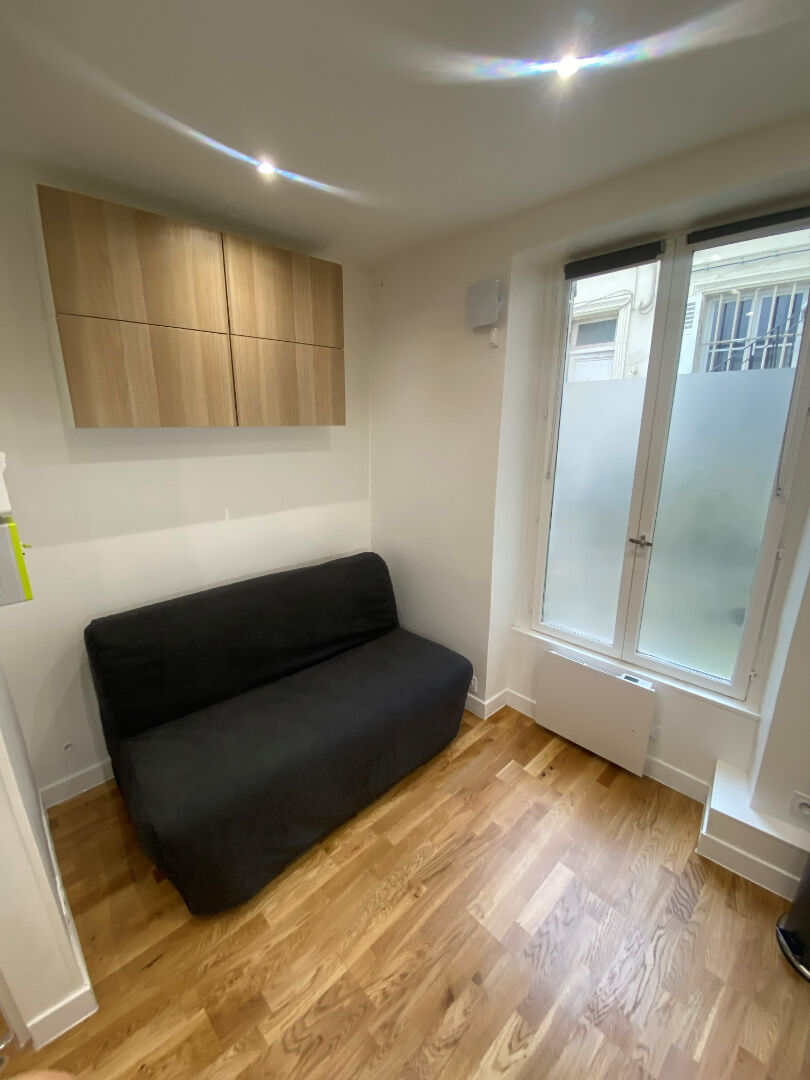 Image 2 de Location Appartement 10m2 PARIS 14