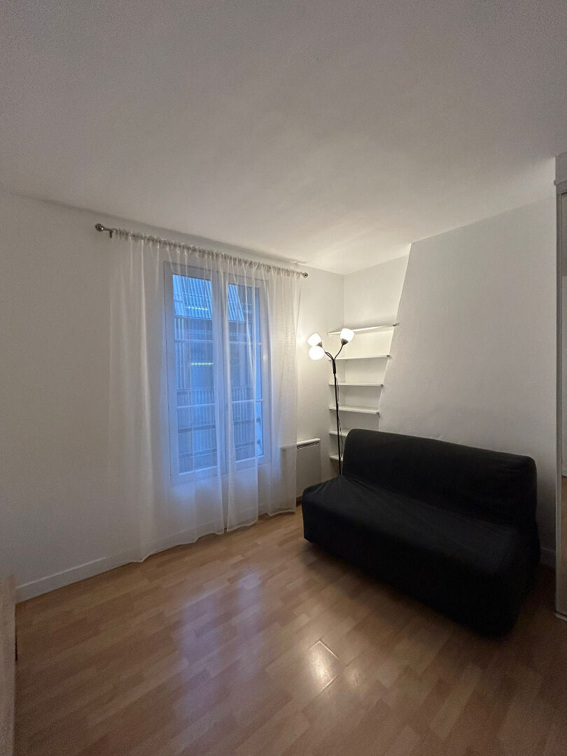 Image 1 de Location Appartement 26m2 PARIS 15