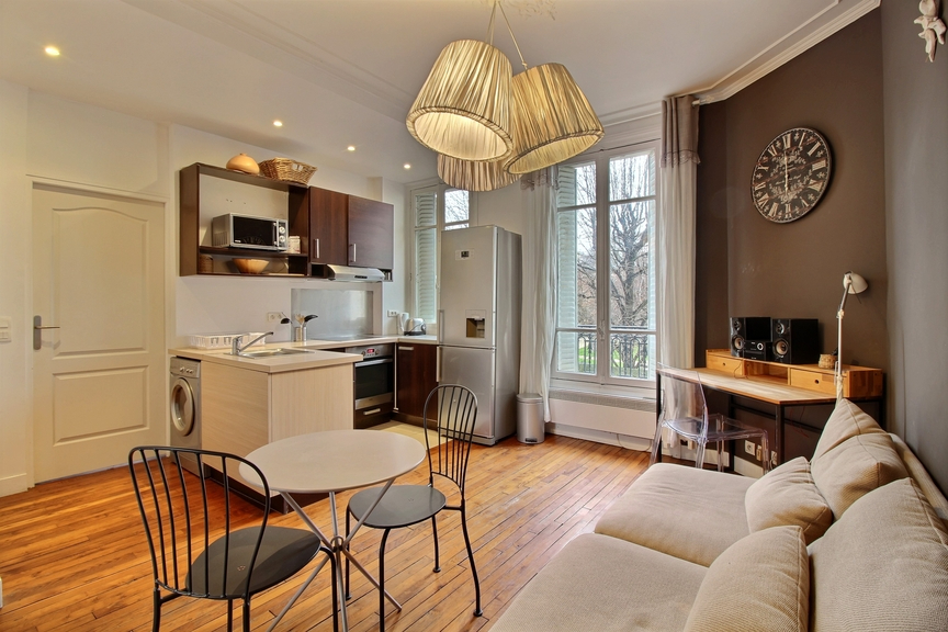 Location Appartement 30m2 Paris 7