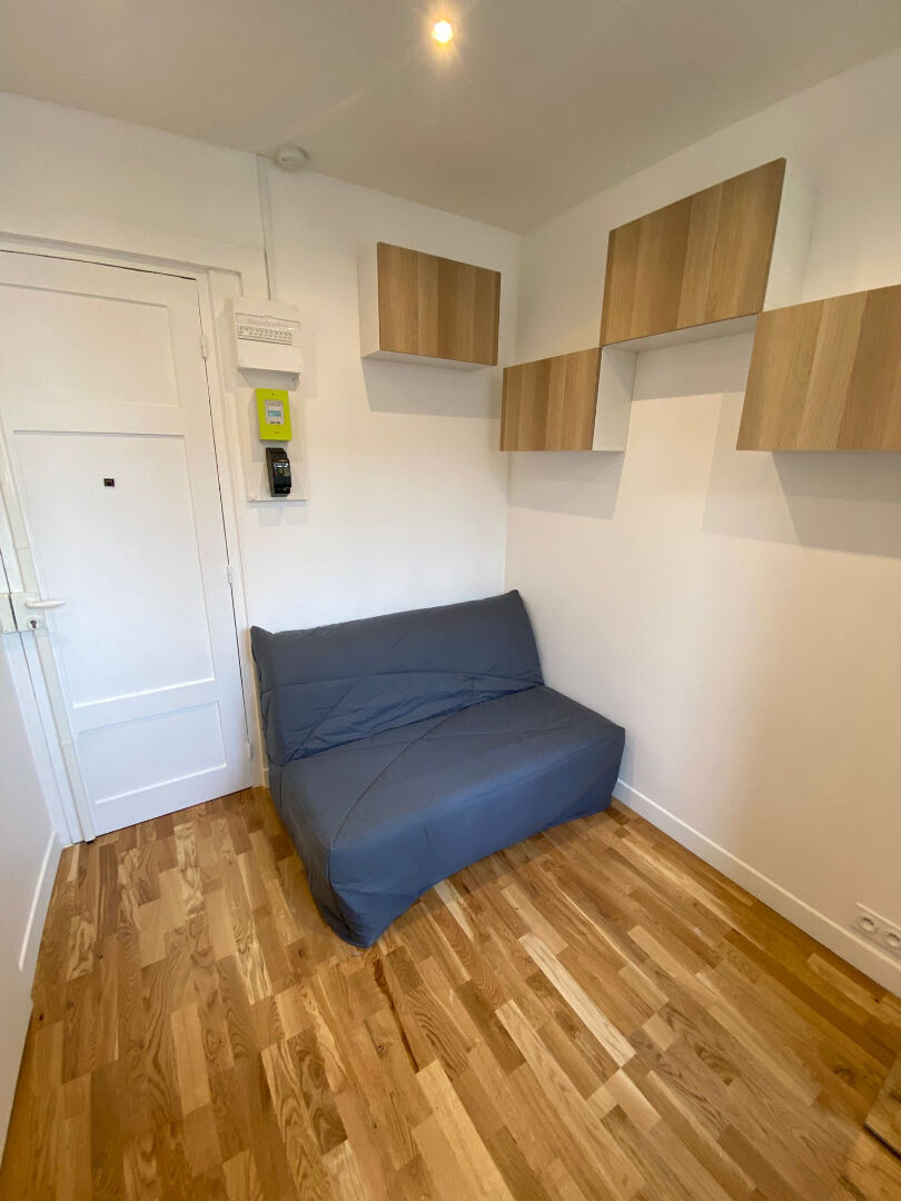 Location Appartement 10m2 PARIS 16