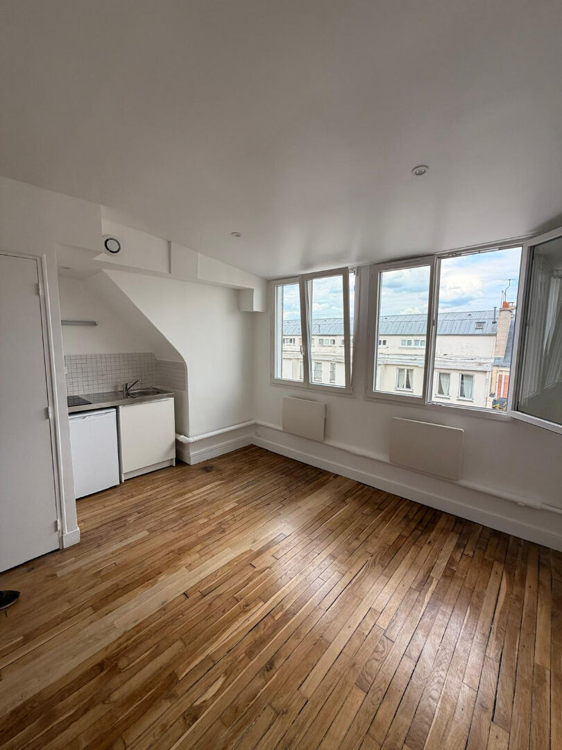 Image 4 de Location Appartement 16m2 PARIS 17