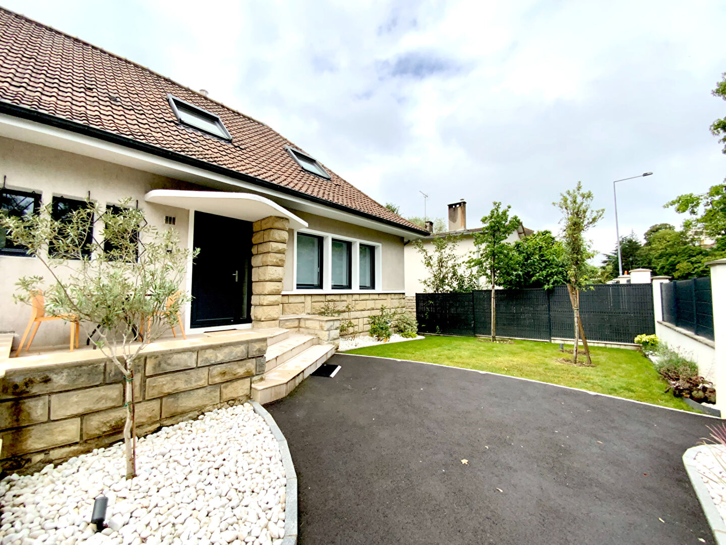 Agence immobilière de RESOMIA IMMOBILIER CLAMART