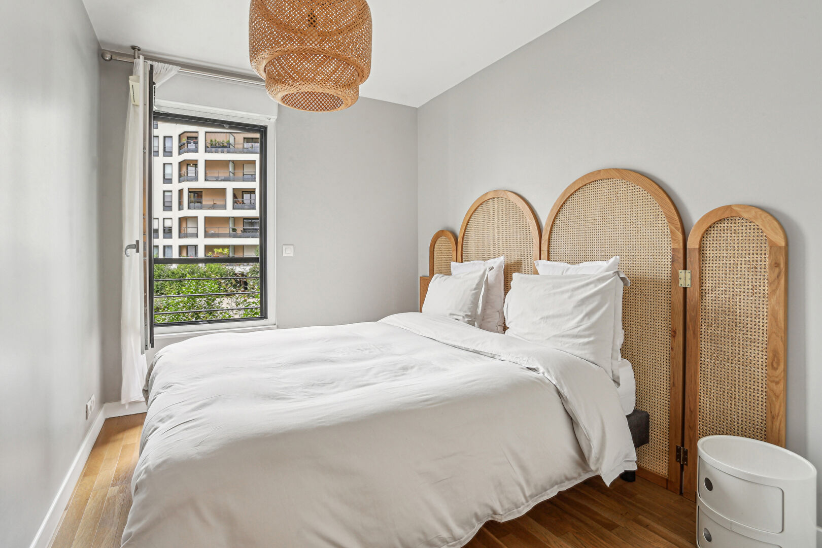 Photo FORT D'ISSY Magnifique 3 pièces de 68.4 m² avec TERRASSE de 10 m² image 6/6