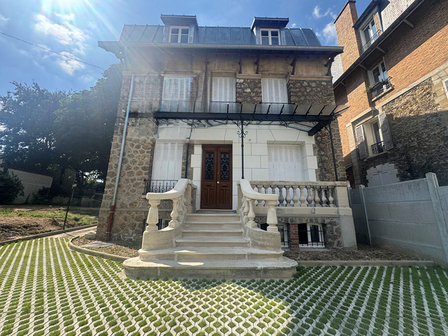 Agence immobilière de RESOMIA IMMOBILIER - RESOMIA IMMOBILIER CHATILLON