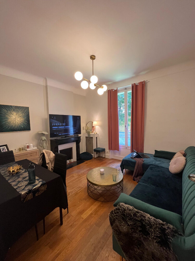 Photo Appartement Clamart 3 pièce(s) 64 m2 image 2/6