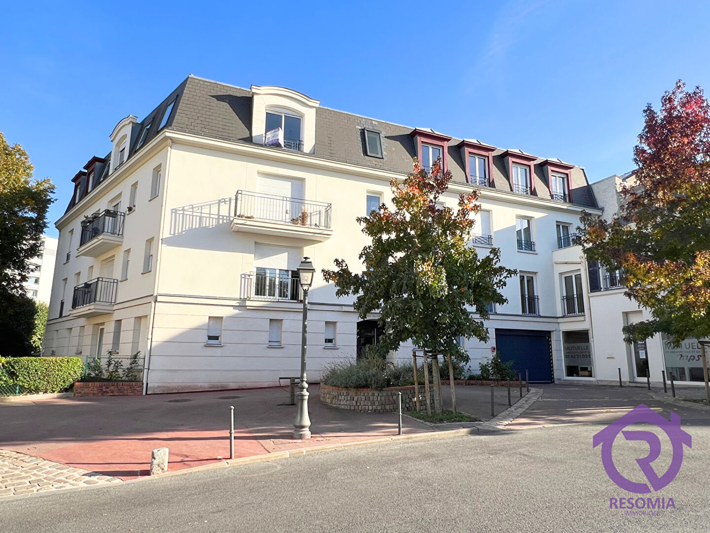 Agence immobilière de RESOMIA IMMOBILIER - RESOMIA IMMOBILIER CHATILLON