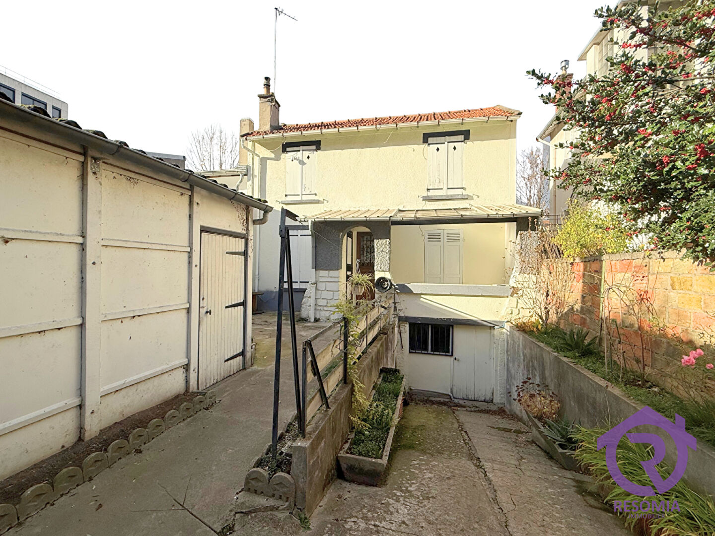 Agence immobilière de RESOMIA IMMOBILIER - RESOMIA IMMOBILIER CHATILLON