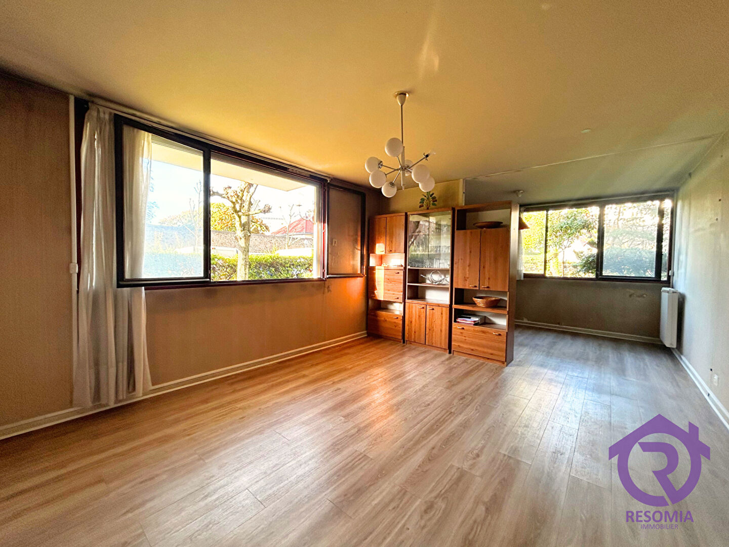 Agence immobilière de RESOMIA IMMOBILIER - RESOMIA IMMOBILIER CHATILLON