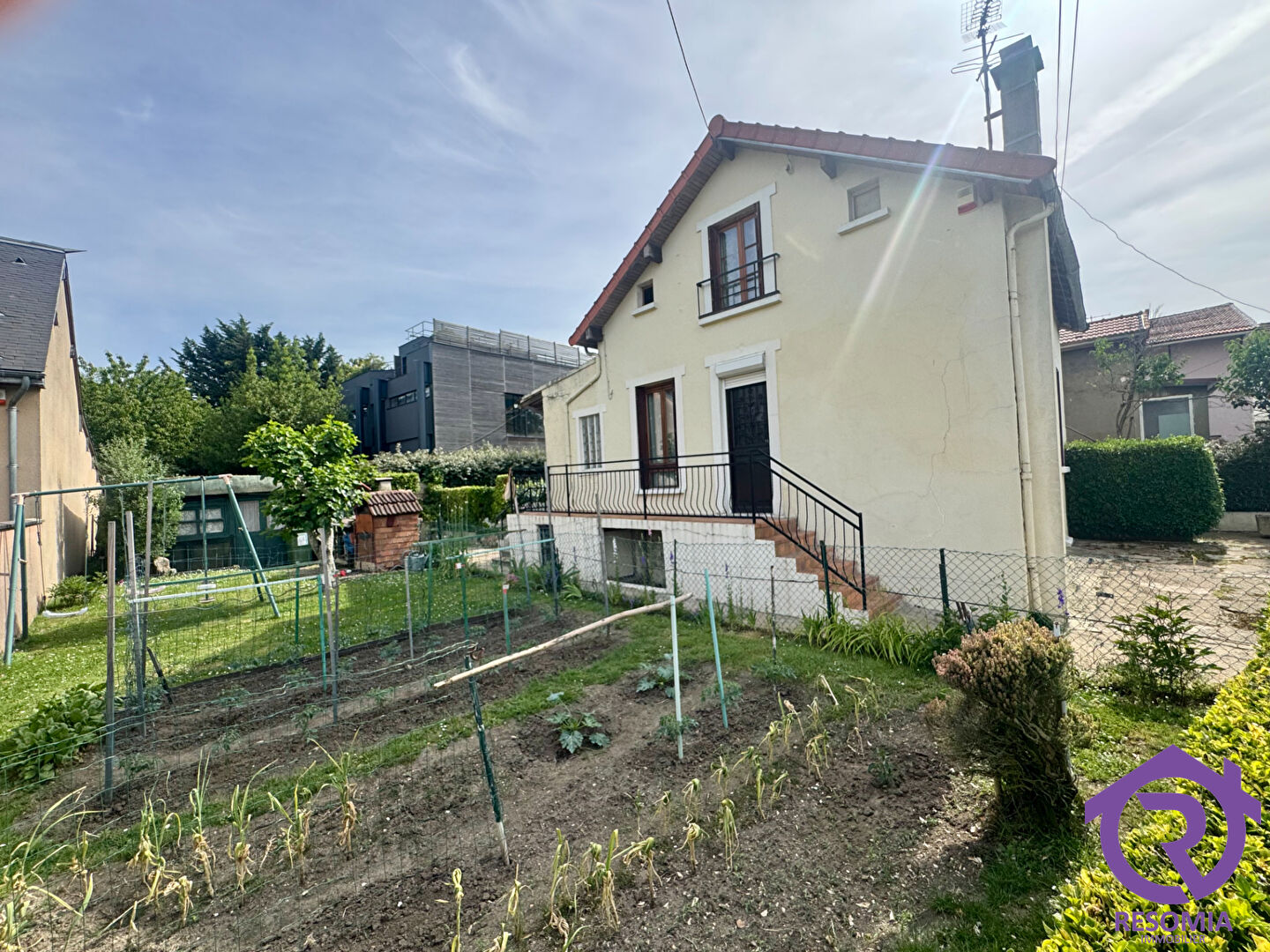 Agence immobilière de RESOMIA IMMOBILIER CLAMART