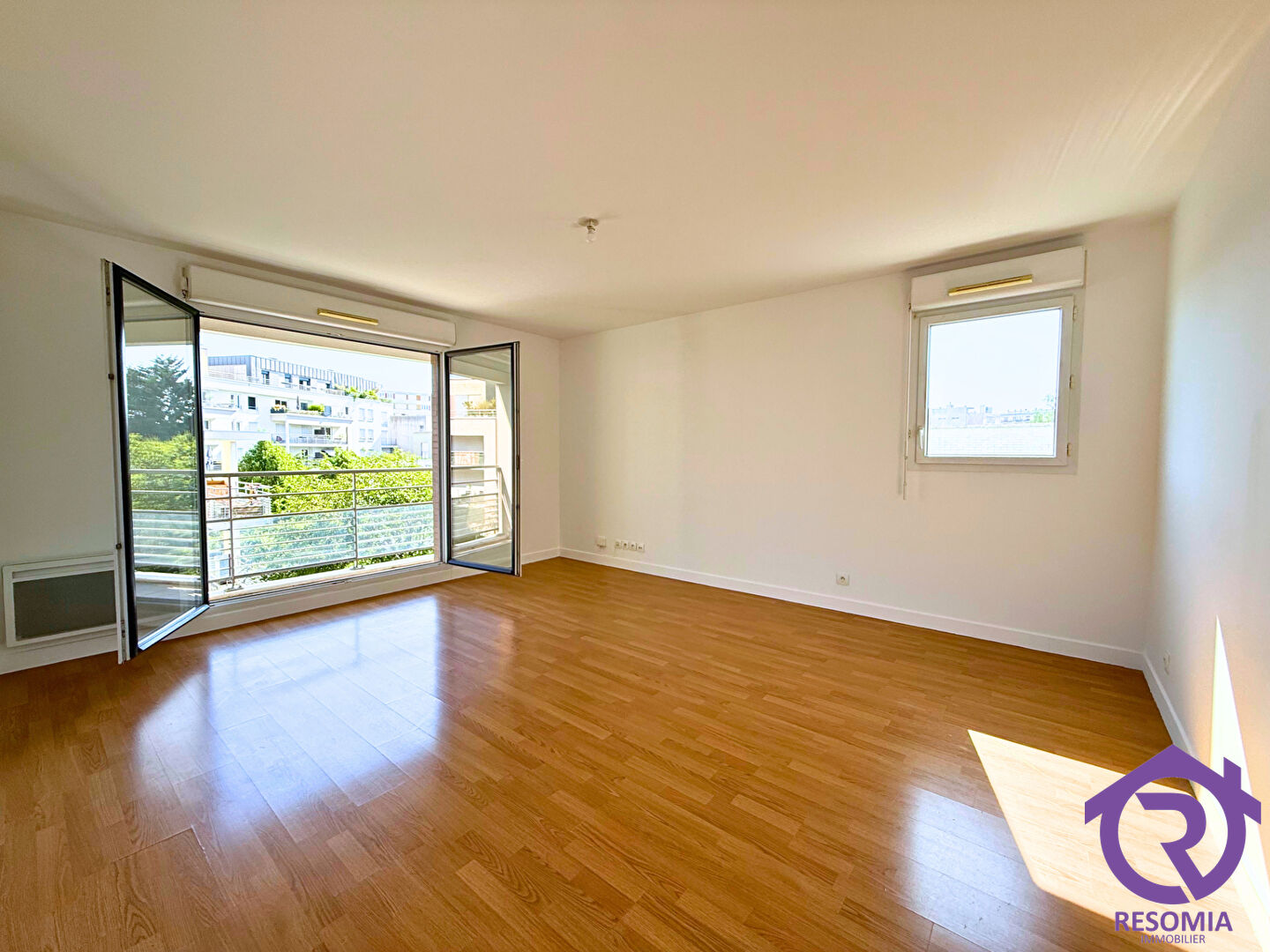 Agence immobilière de RESOMIA IMMOBILIER - RESOMIA IMMOBILIER CHATILLON