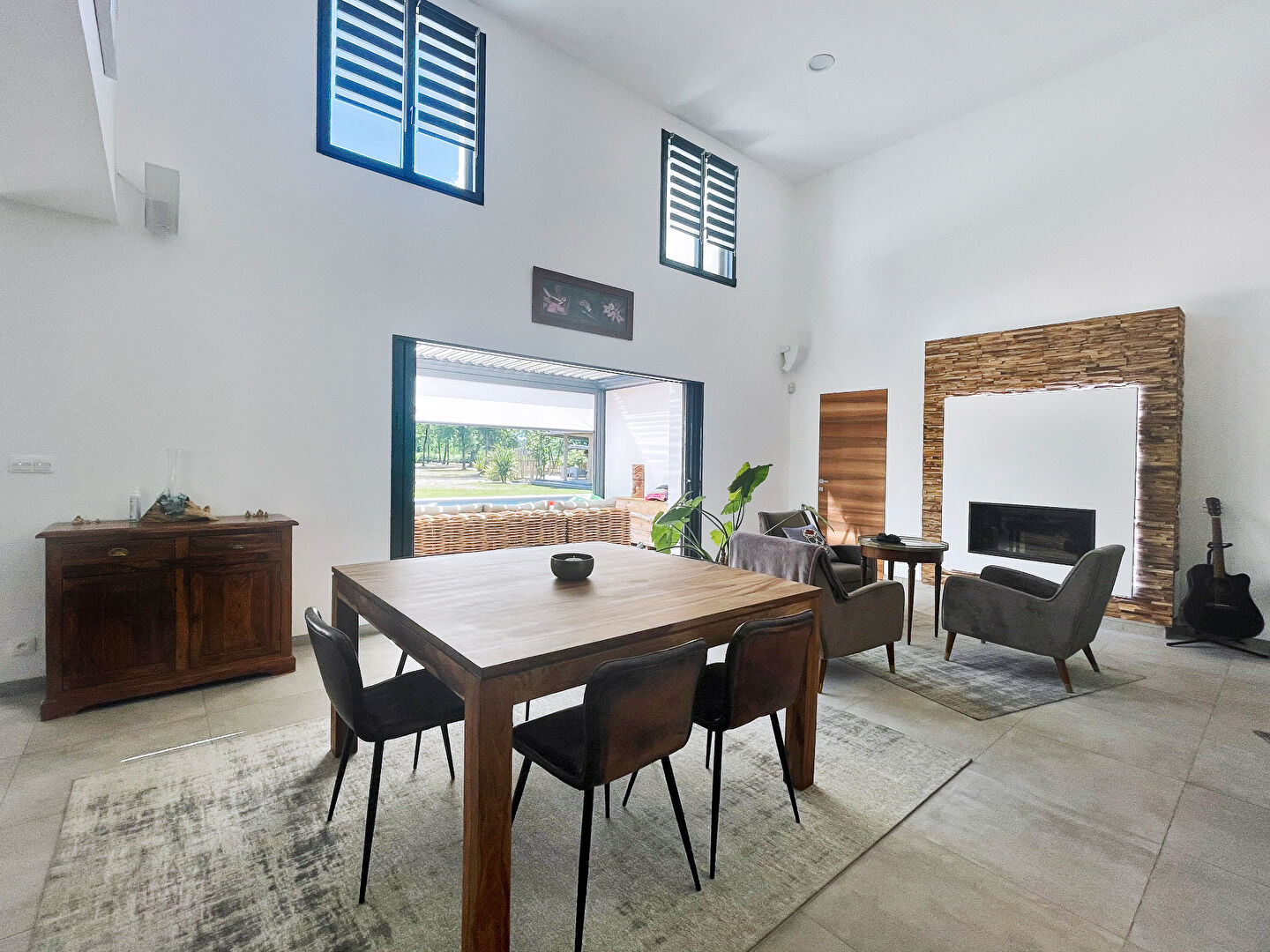 Photo EXCLUSIVITE SALLES: EXCEPTIONNELLE VILLA image 3/6