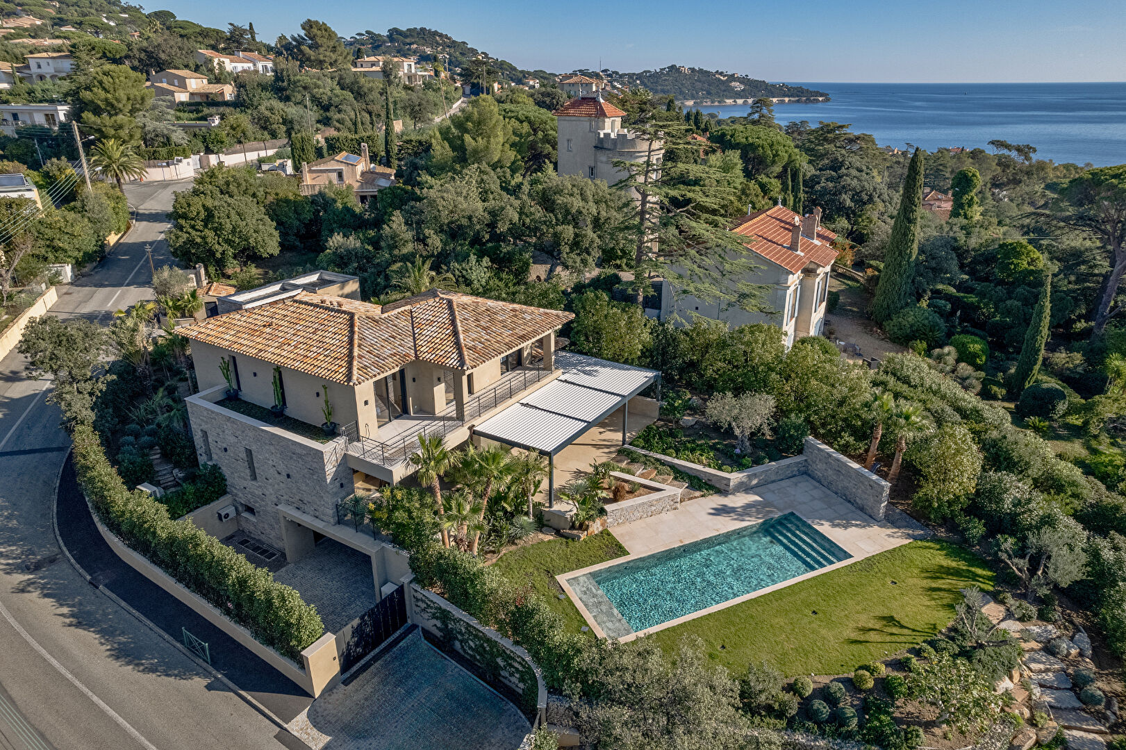 Villa de lux contemporaine d'exception , Vue mer, 560 m2 .