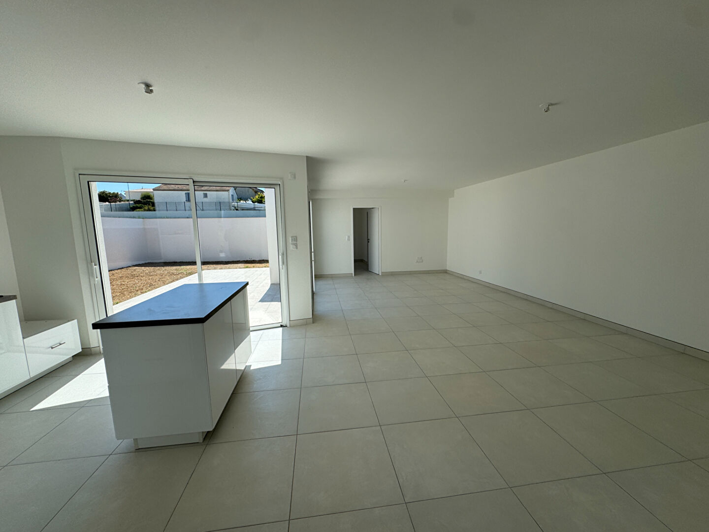 Photo MAISON NEUVE DE PLAIN PIED - VAUX SUR MER image 4/6