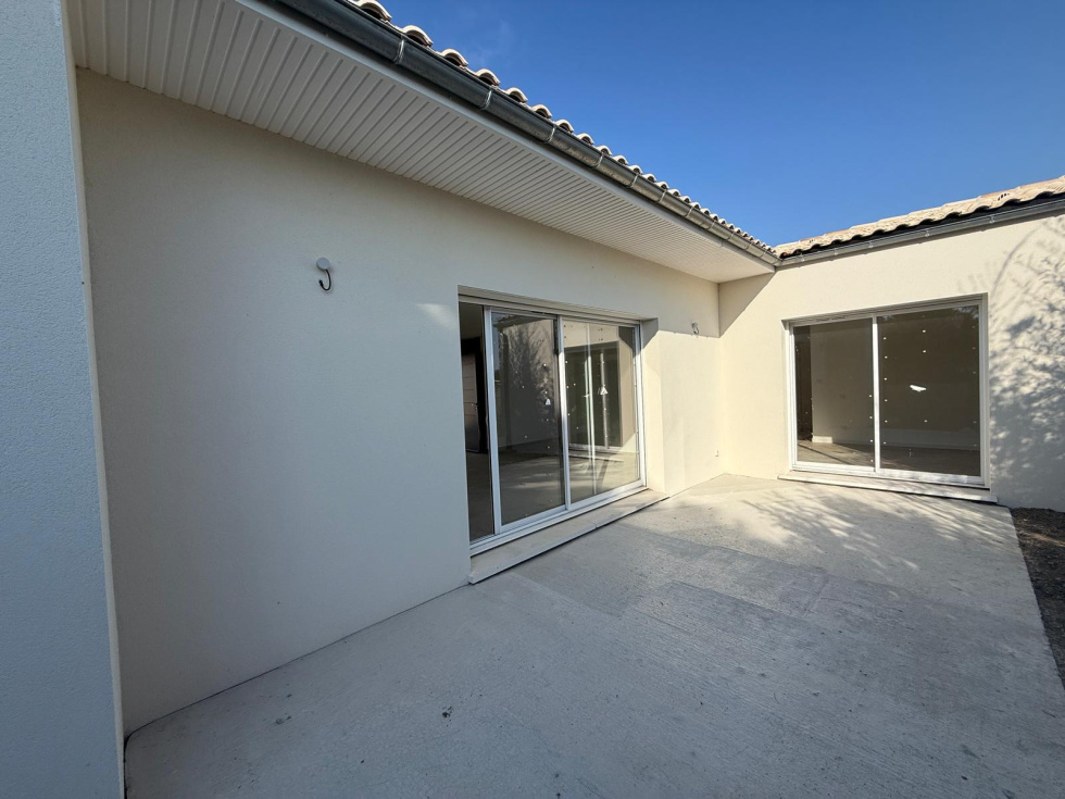 Photo MAISON NEUVE - VAUX SUR MER image 2/6