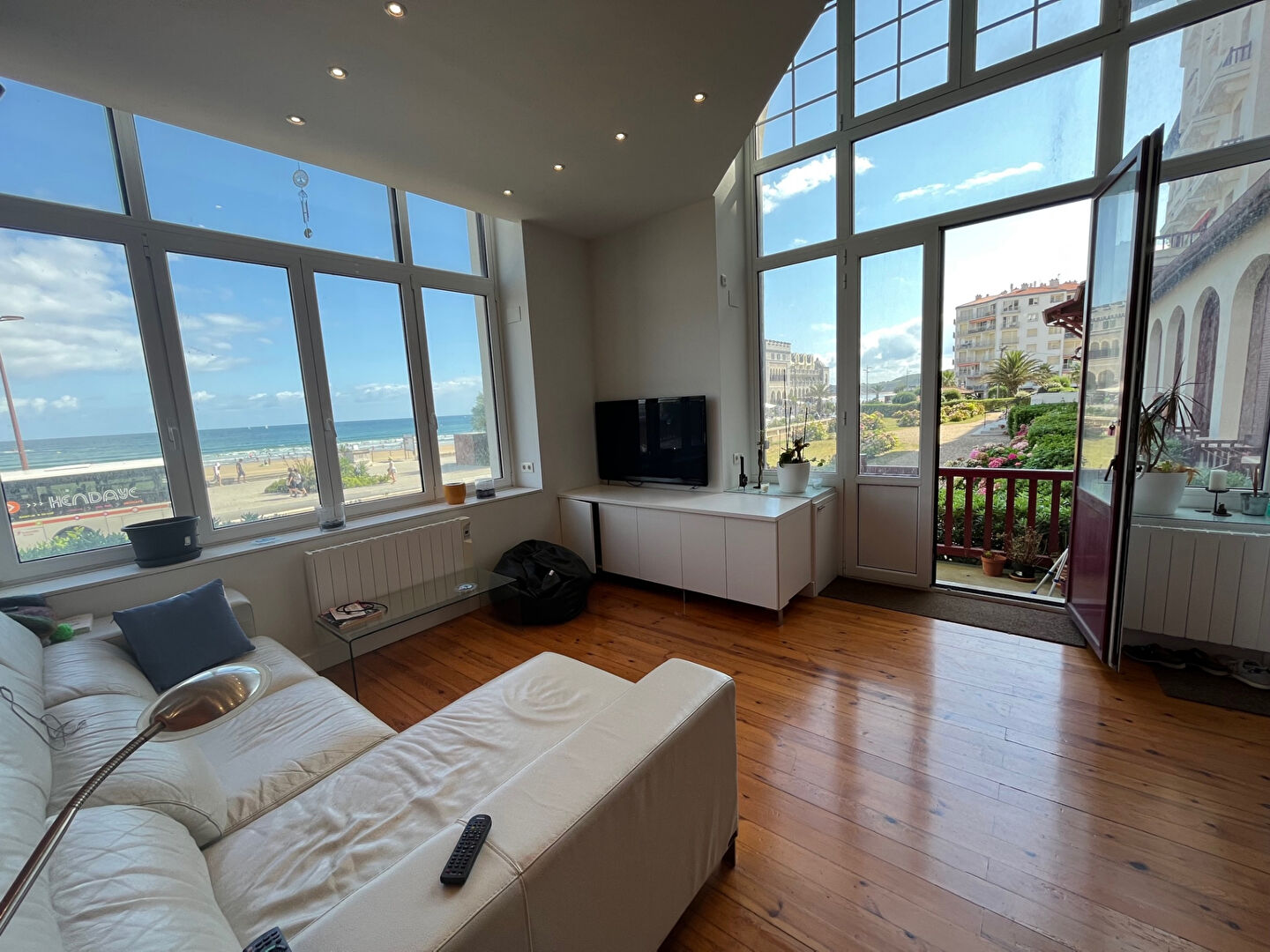 Photo PRESTIGE FRONT DE MER image 2/6