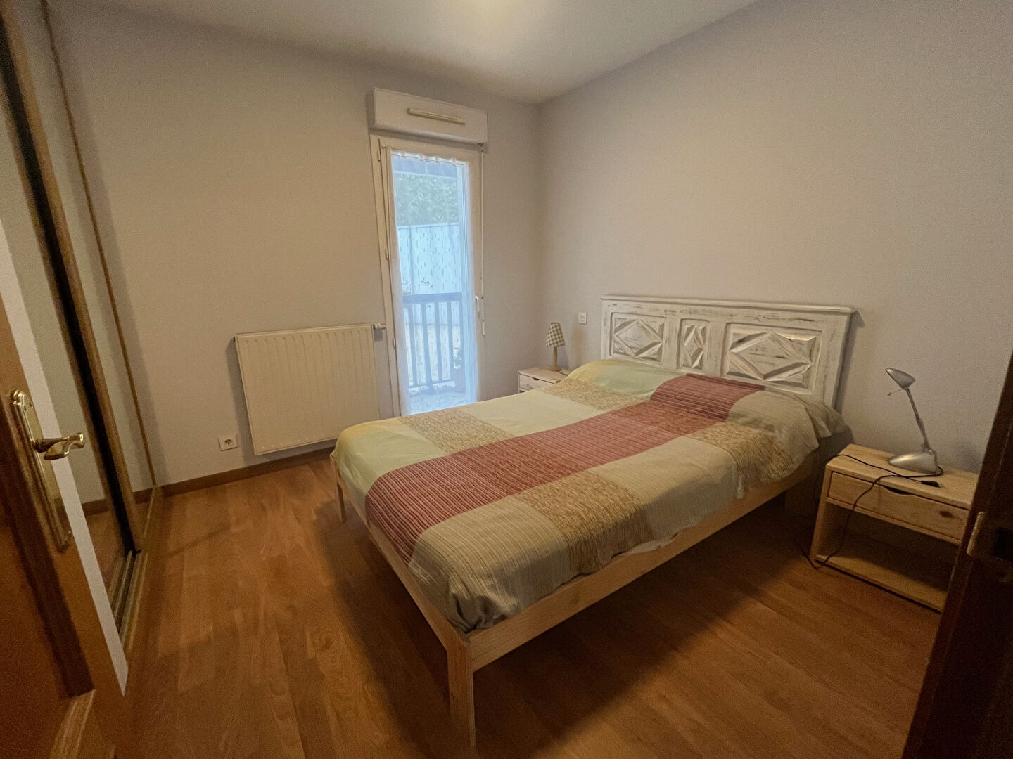 Photo TROIS PIECES MEUBLE de 70 m2 image 3/5