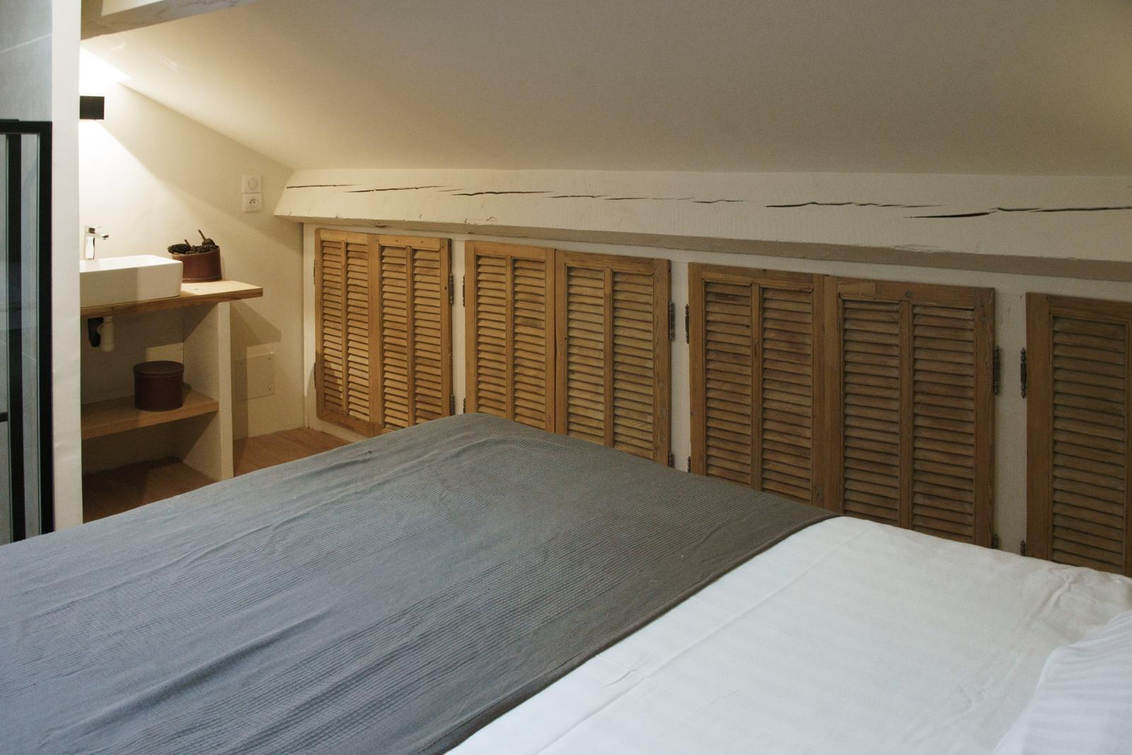 Photo Loft rénové Centre de Cucuron image 4/6