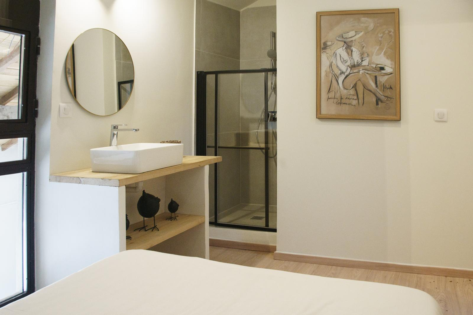 Photo Loft rénové Centre de Cucuron image 6/6