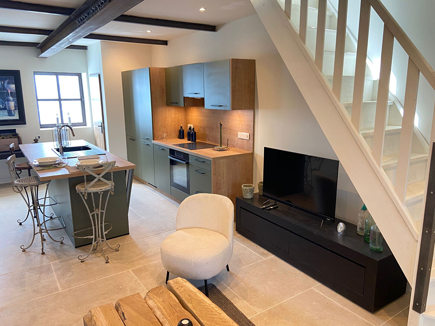 Photo Loft 2 rénové Centre de Cucuron image 2/6