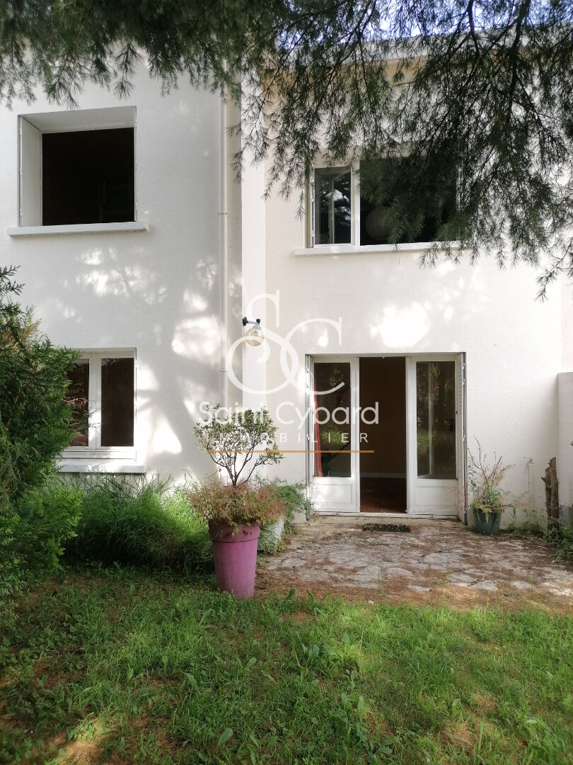 Agence immobilière de SAINT CYBARD IMMOBILIER Angouleme - SAINT CYBARD IMMOBILIER