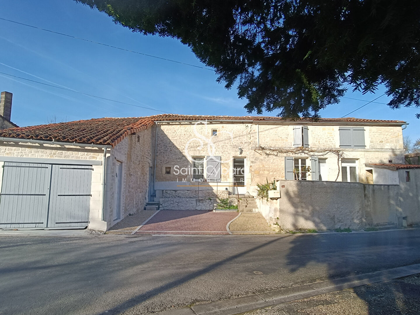 Photo Grande Maison Charentaise 6 pièce(s) avec studio indépendant image 2/6