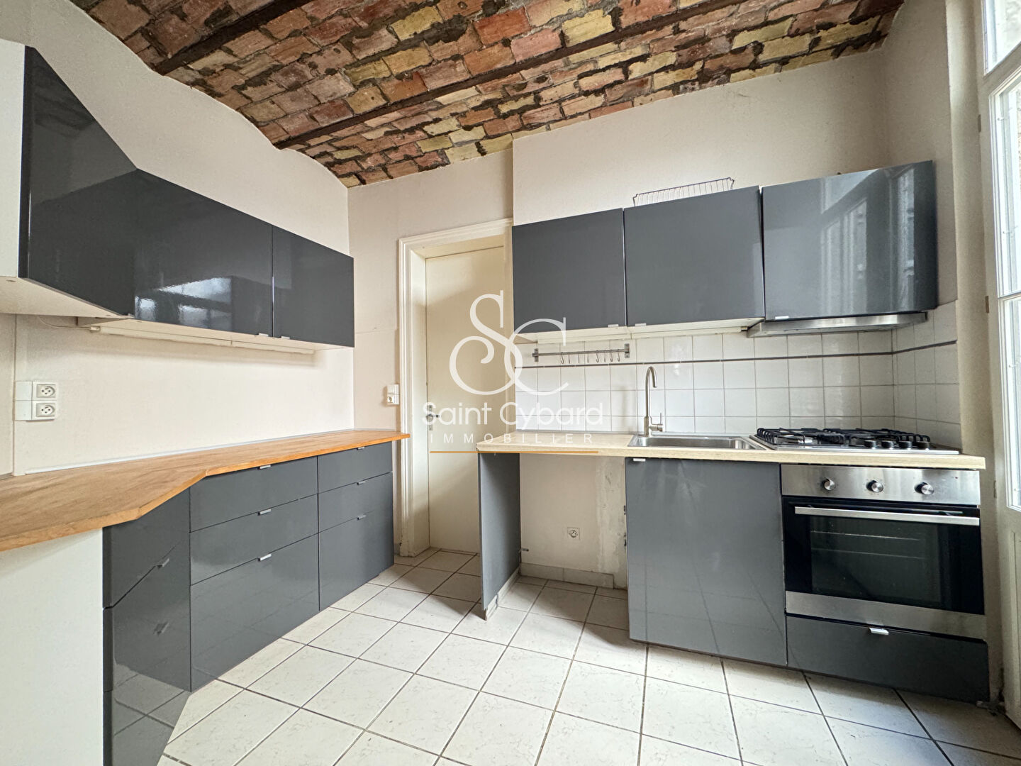 Photo Maison Centre-Ville Angoulême 8 pièce(s) - 201m² image 6/6