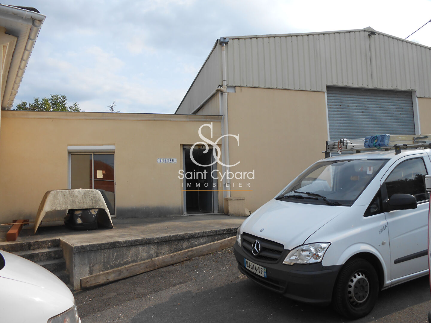 Photo Local commercial - Gond Pontouvre secteur La Madeleine image 3/6