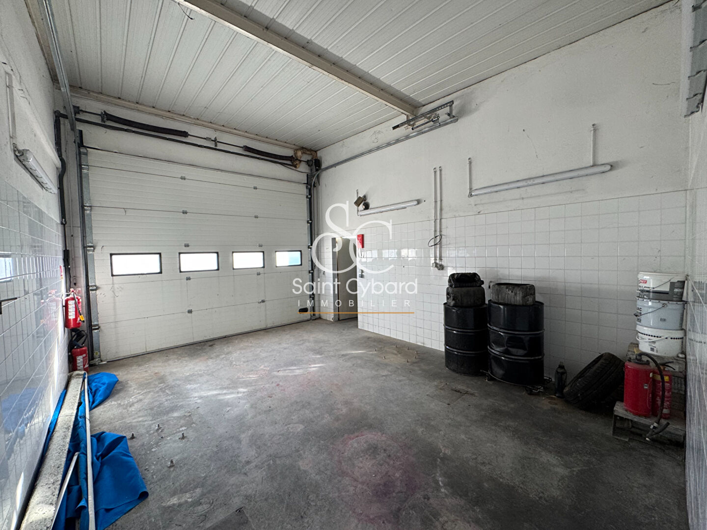 Photo Local commercial Saint Yrieix Sur Charente image 3/6