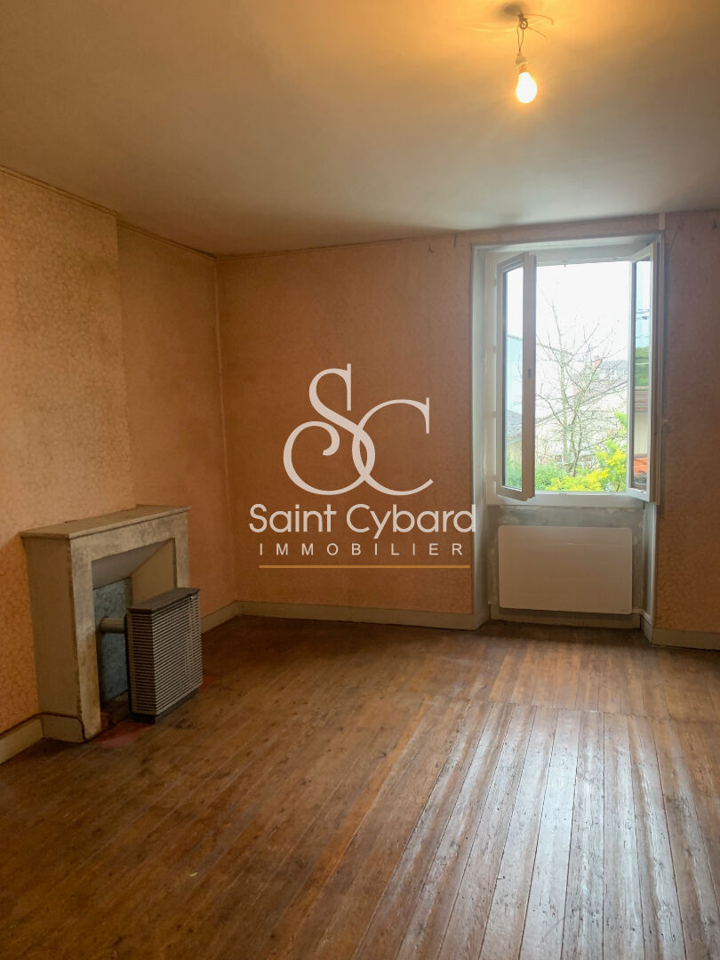 Photo Maison La Rochefoucauld 4 pièce(s) 115 m2 env. image 4/6