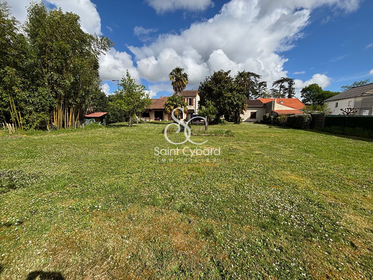 Agence immobilière de SAINT CYBARD IMMOBILIER Angouleme - SAINT CYBARD IMMOBILIER