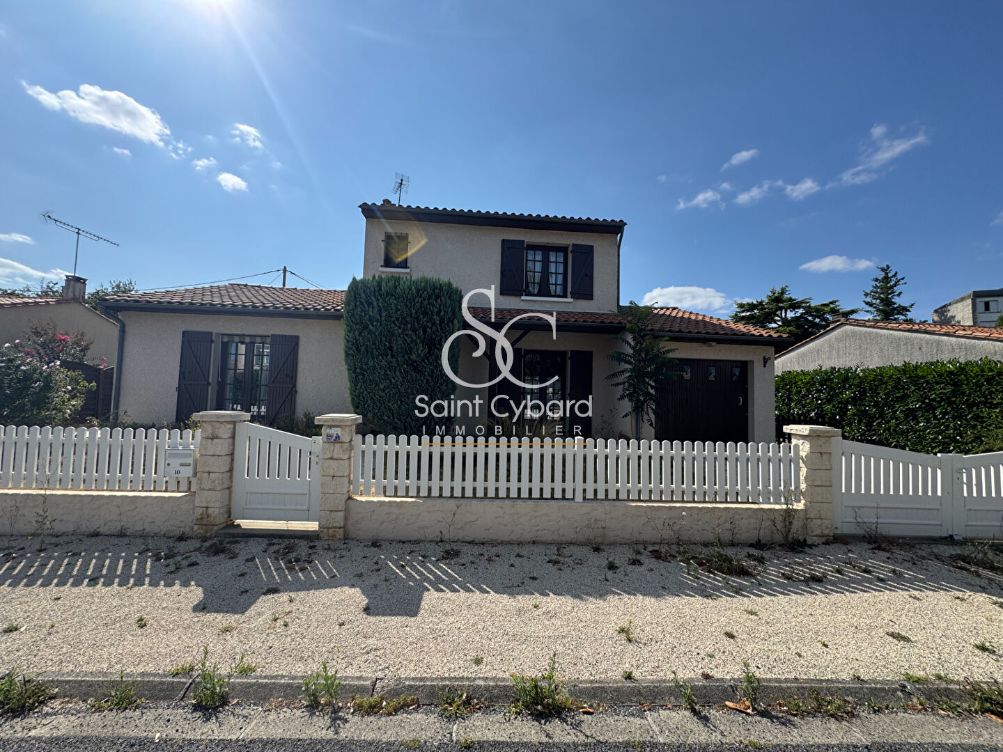 Agence immobilière de SAINT CYBARD IMMOBILIER Angouleme - SAINT CYBARD IMMOBILIER