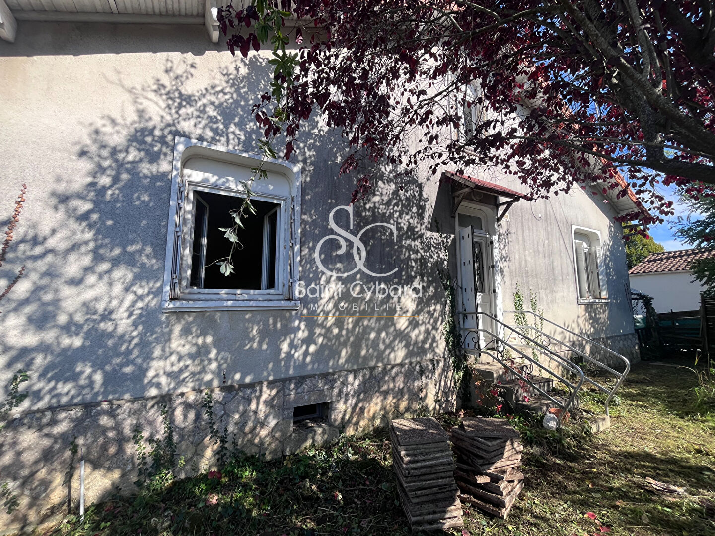 Maison à vendre à Saint Yrieix sur Charente - 5 pièces, 2 chambres