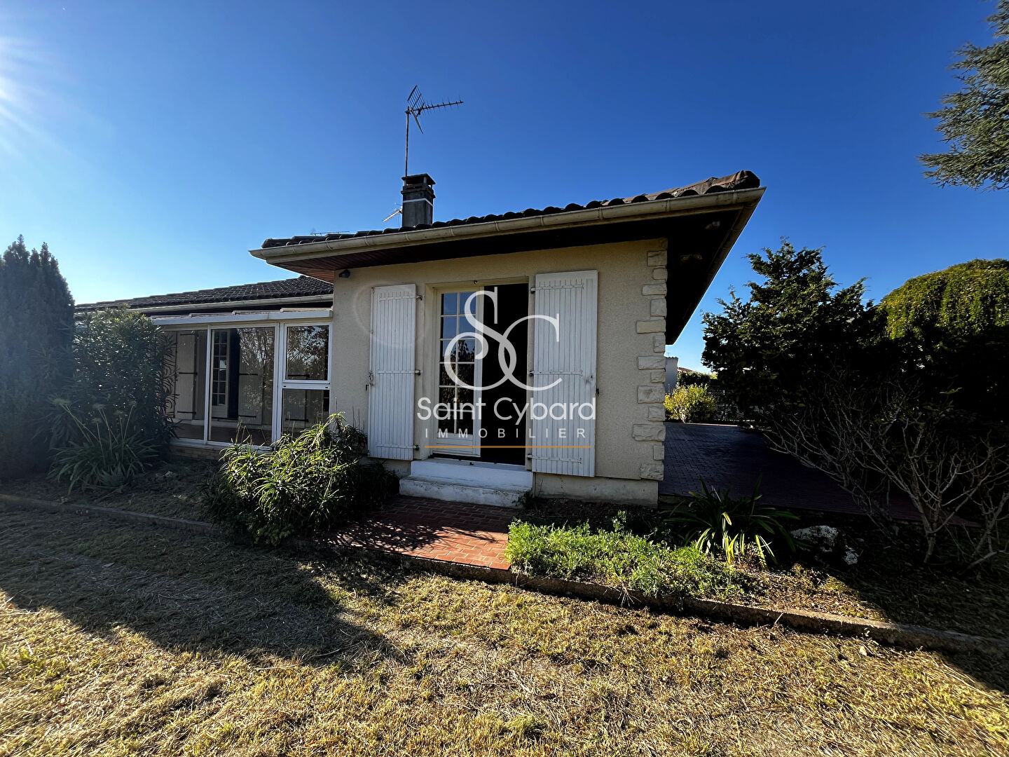 Agence immobilière de SAINT CYBARD IMMOBILIER Angouleme - SAINT CYBARD IMMOBILIER