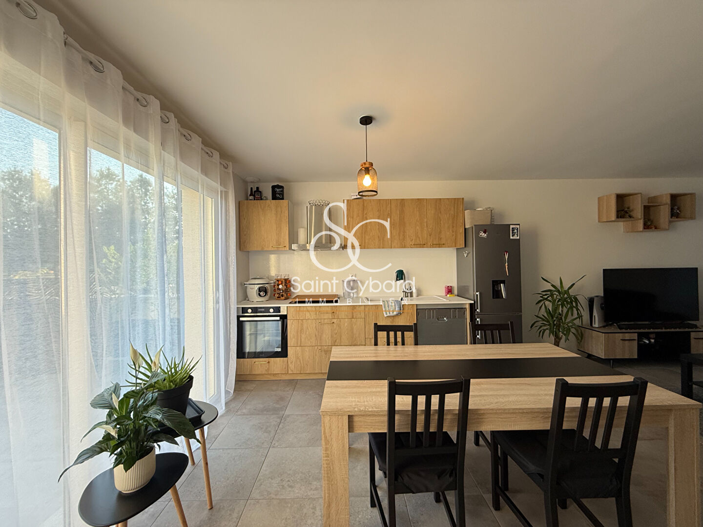 Maison mitoyenne à étage - Isle d'Espagnac - 3 chambres