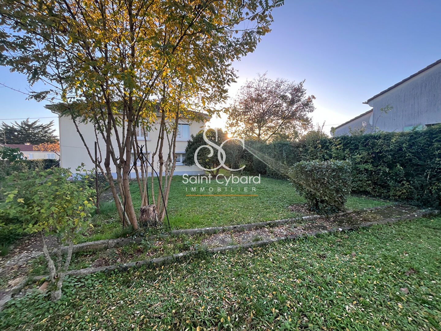 Agence immobilière de SAINT CYBARD IMMOBILIER Angouleme - SAINT CYBARD IMMOBILIER