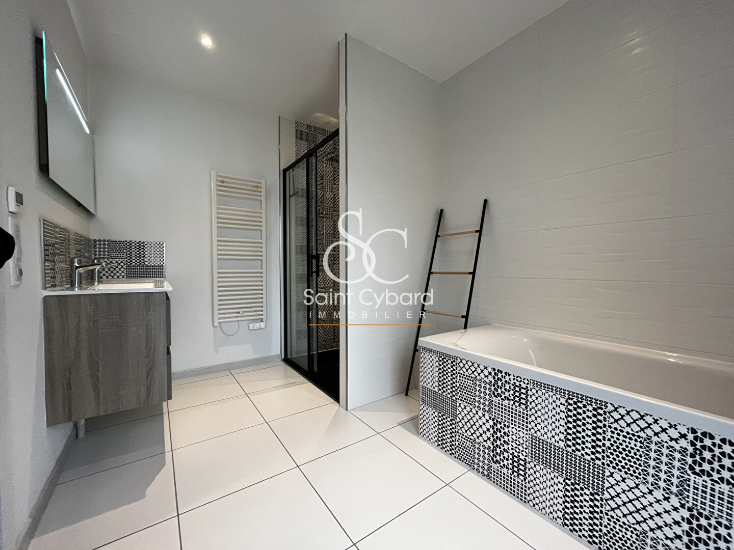 Photo Maison de 2017 - plain-pied - Fléac - 3 chambres - 118 m2 image 4/6