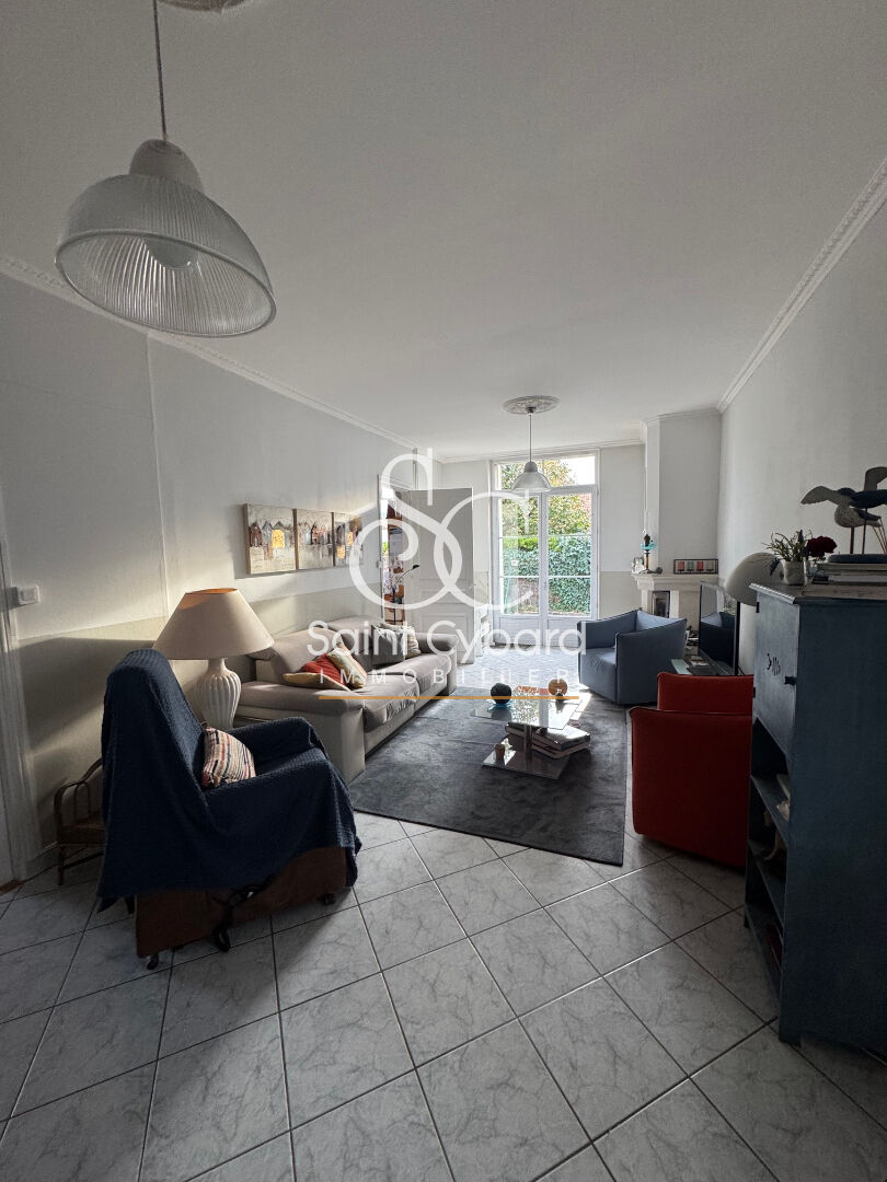 Photo Maison Années 30 Quartier Saint-Cybard - 4 Chambres image 4/6