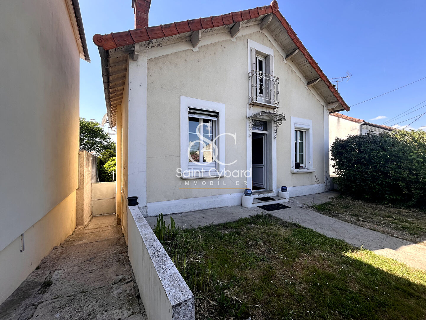 Agence immobilière de SAINT CYBARD IMMOBILIER Angouleme - SAINT CYBARD IMMOBILIER