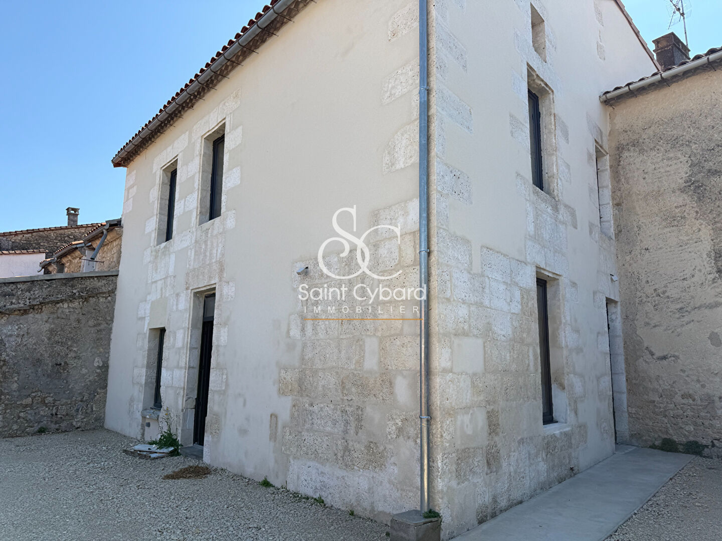 Agence immobilière de SAINT CYBARD IMMOBILIER Angouleme - SAINT CYBARD IMMOBILIER