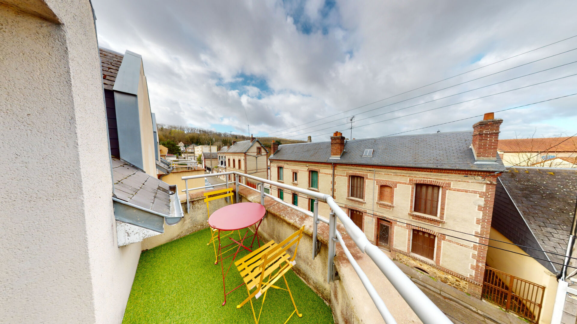 Appartement meublé - type 2 - EVREUX (27000)