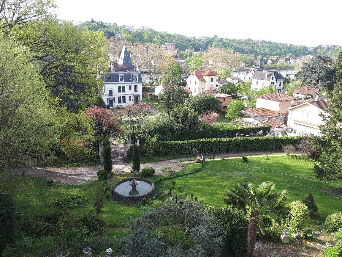 T2_SAINT_RAMBERT_MEUBLE