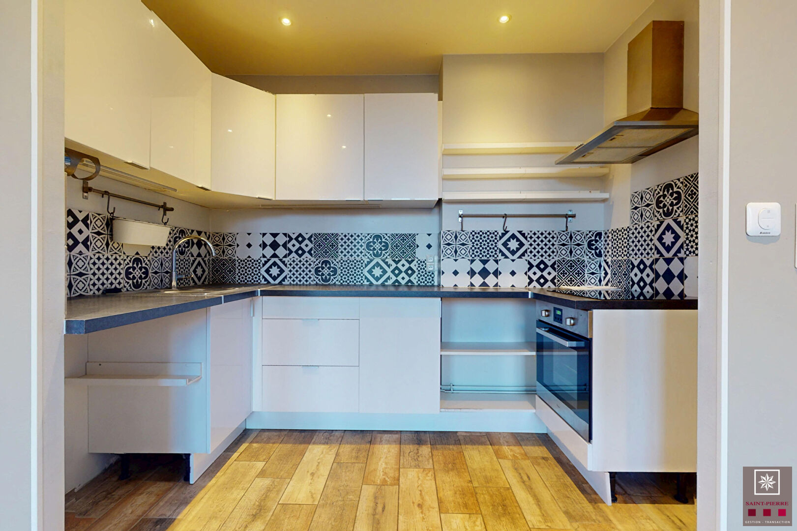 Agence immobilière de Saint Pierre transactions Lyon - SAINT-PIERRE TRANSACTION