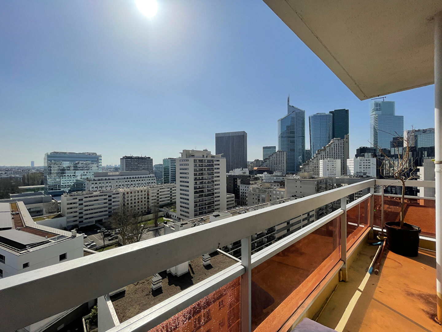 COURBEVOIE 5P de 104.63 m2 avec vue panoramique Sans vis a vis