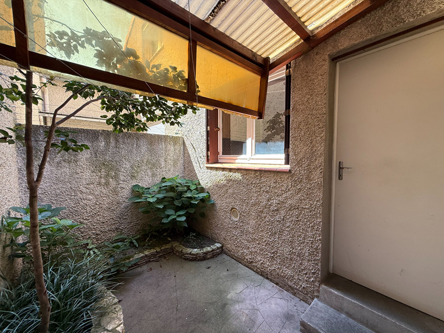 Colomiers  Maison à étage, 4/5 pièce(s) 92 m² + jardin + garage + patio intime