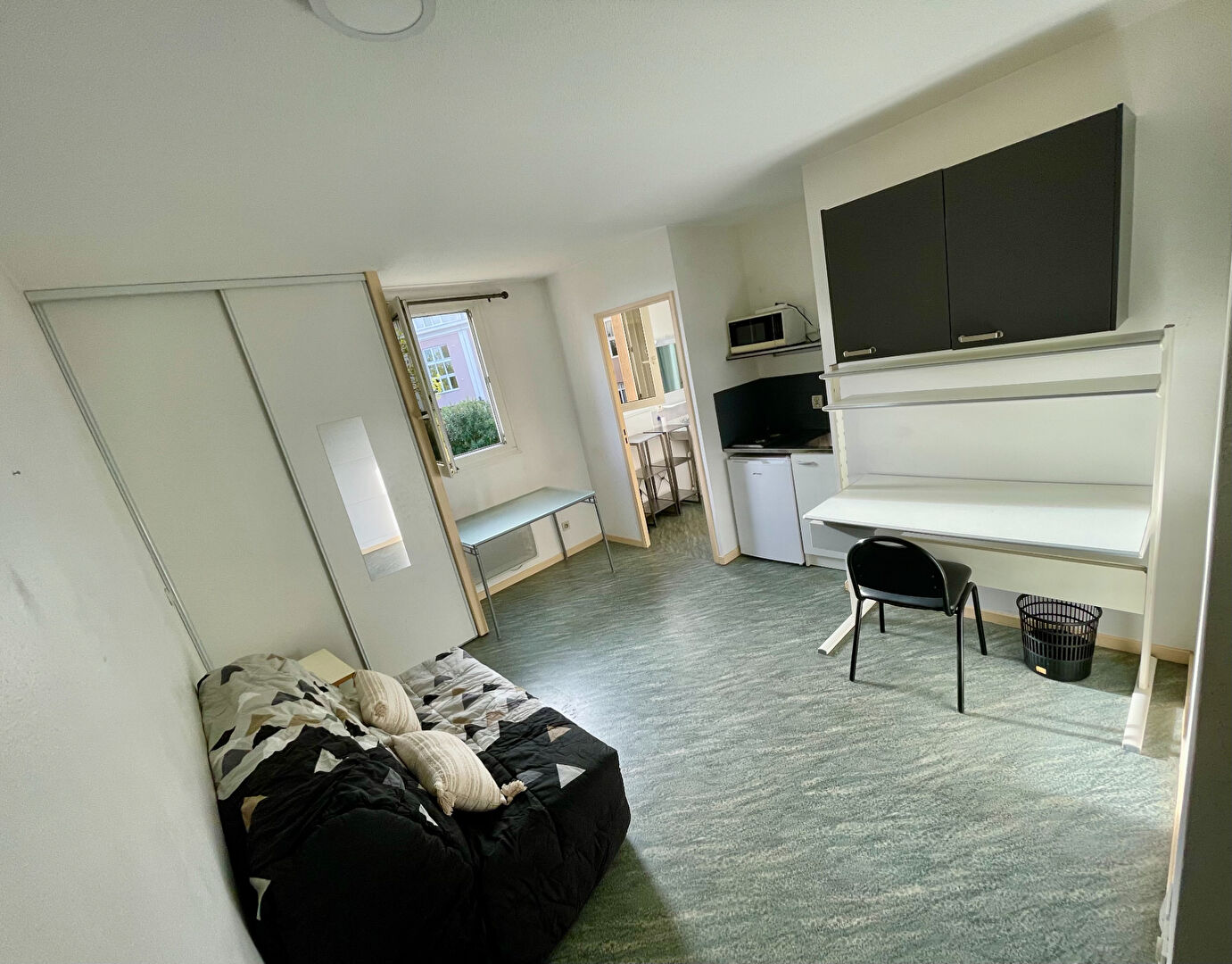 Purpan /Arènes Romaines - Pied du Tramway - Type 1 meublé -19 m² environ